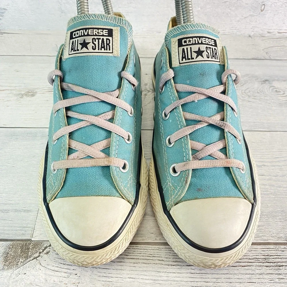 Converse Sneakers Youth 2 Blue Canvas Low Top Tennis Shoes Chuck Taylor All Star